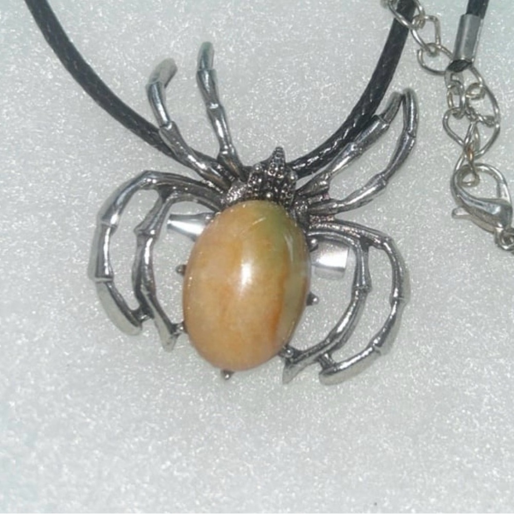 Gothic Black Widow Agate Spider Black 18-20" Necklace